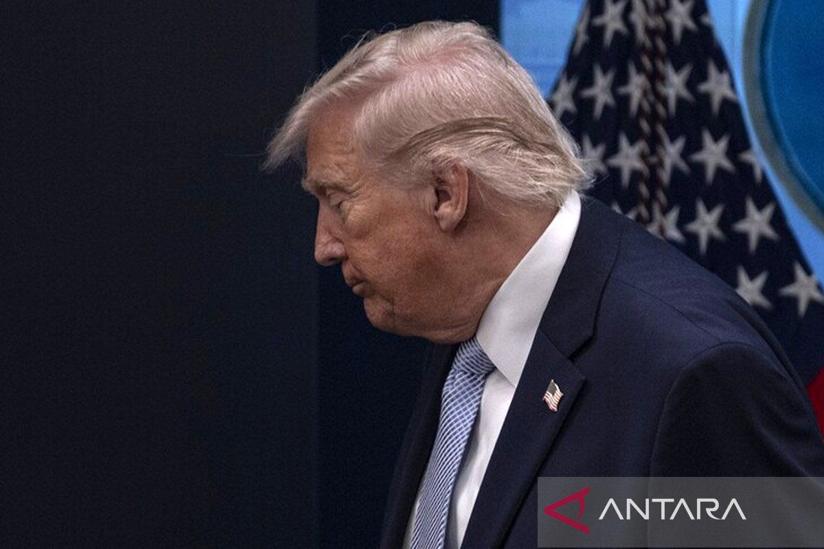 Trump: Iran to Hand Over Enriched Uranium to US