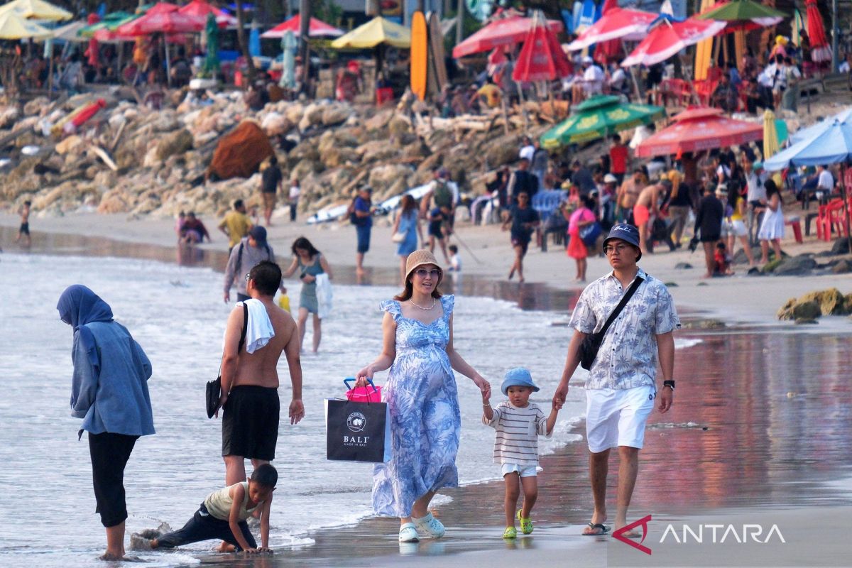 Indonesia shifts tourism focus to Asia and Oceania amid Mideast tensions