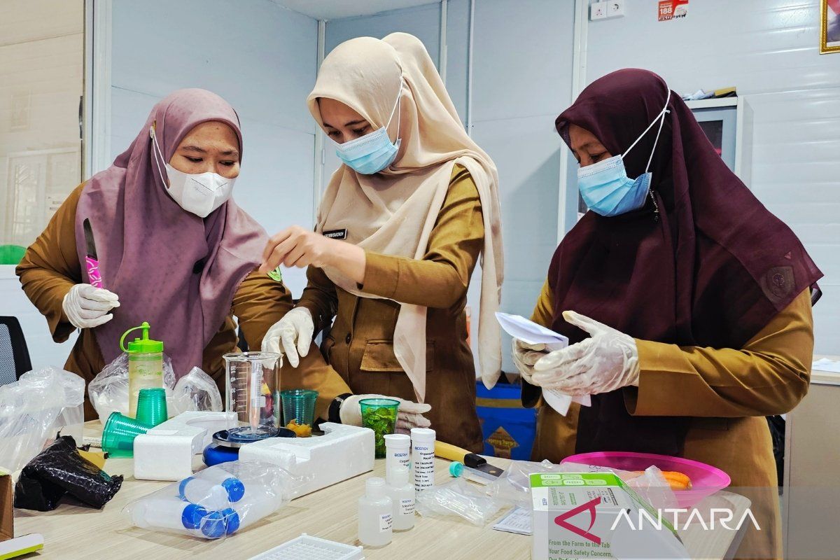 Anambas Islands Regency sends SPPG Air Asuk food samples to Batam