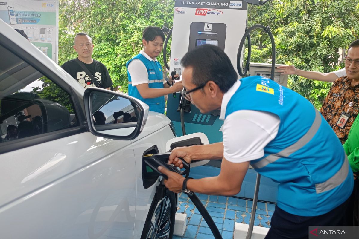 DKI Targets 50% Emissions Reduction by 2030 through Electric Vehicles