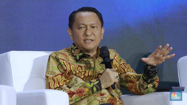 Bambang Patijaya: Government's Decision Not to Raise Subsidised Fuel Prices is Appropriate