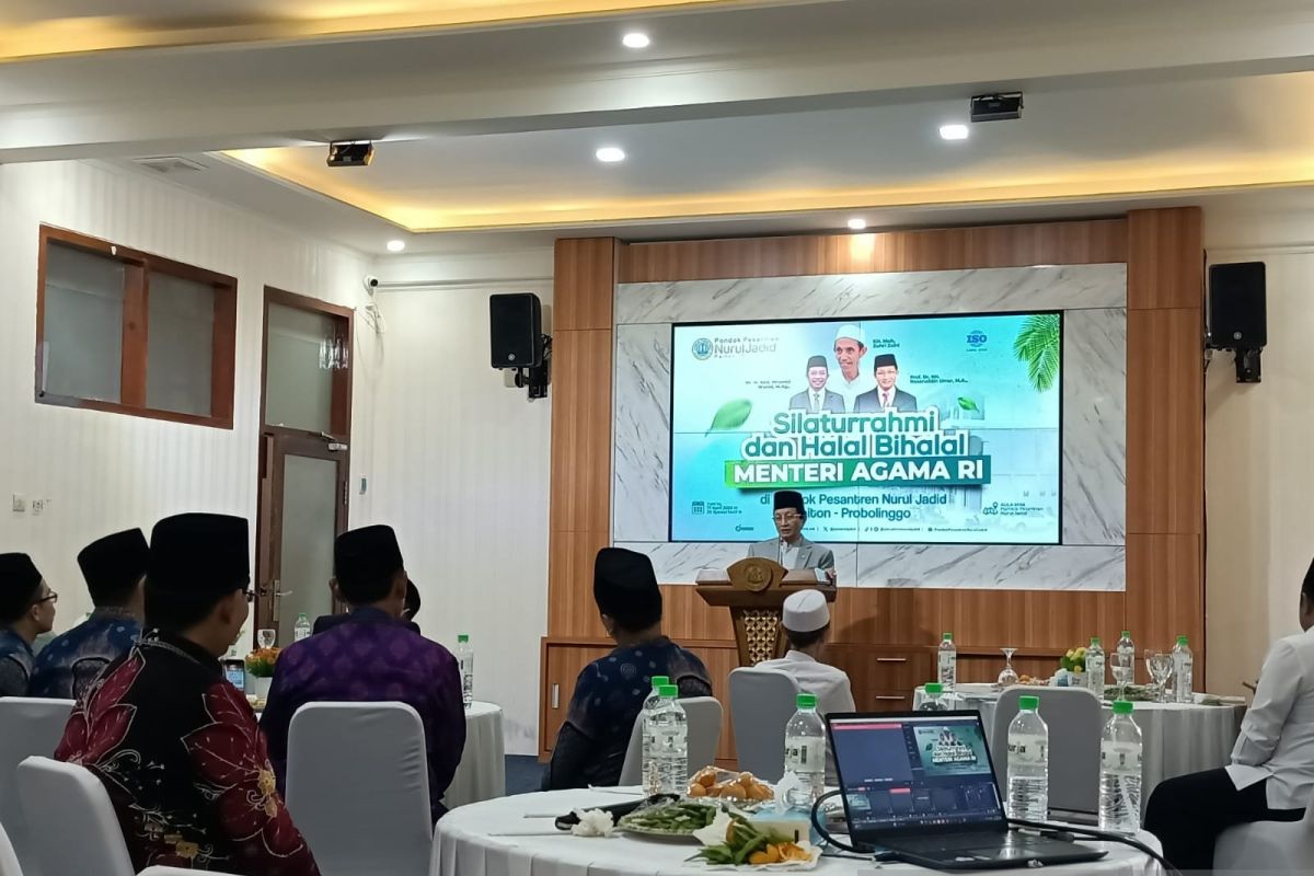 Minister of Religious Affairs highlights historical role of pesantren during visit to Nurul Jadid Paiton