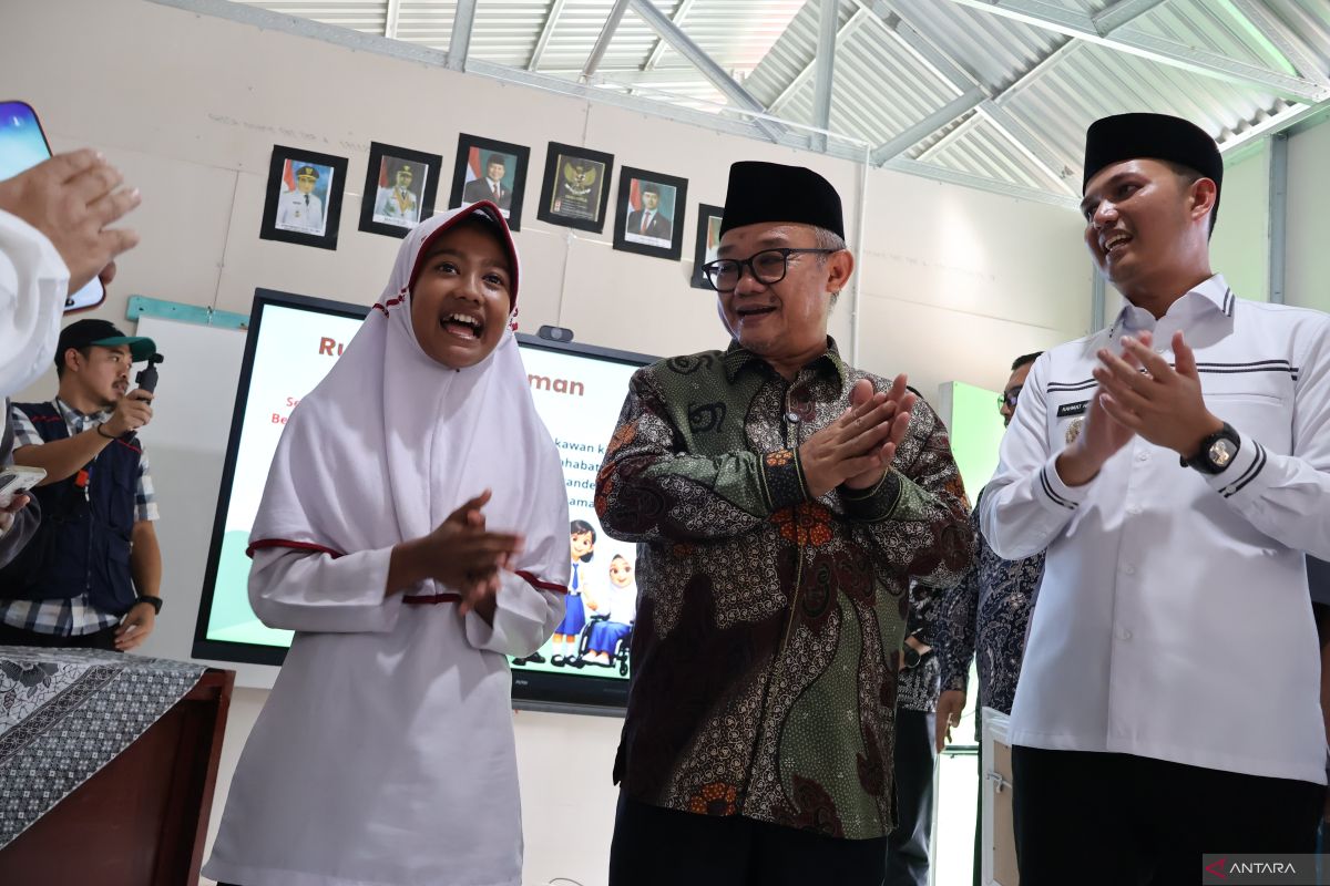 Ministry of Basic and Secondary Education allocates Rp1.3 billion to build emergency classrooms in West Sumatra