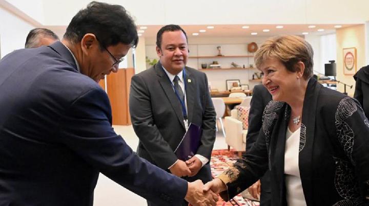 Purbaya Reveals S&P Warning on Indonesia's Debt Interest