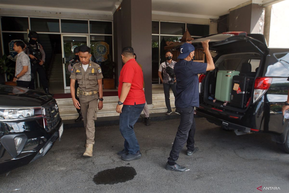KPK Seizes Rp95 Million and Documents During Raids Related to Tulungagung Case