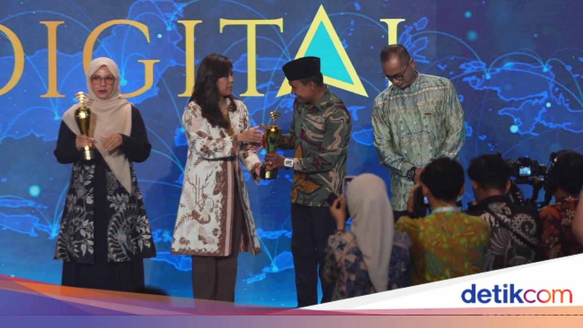 Digital Minister Invites All Elements to Collaborate in Overseeing Indonesia's Connectivity