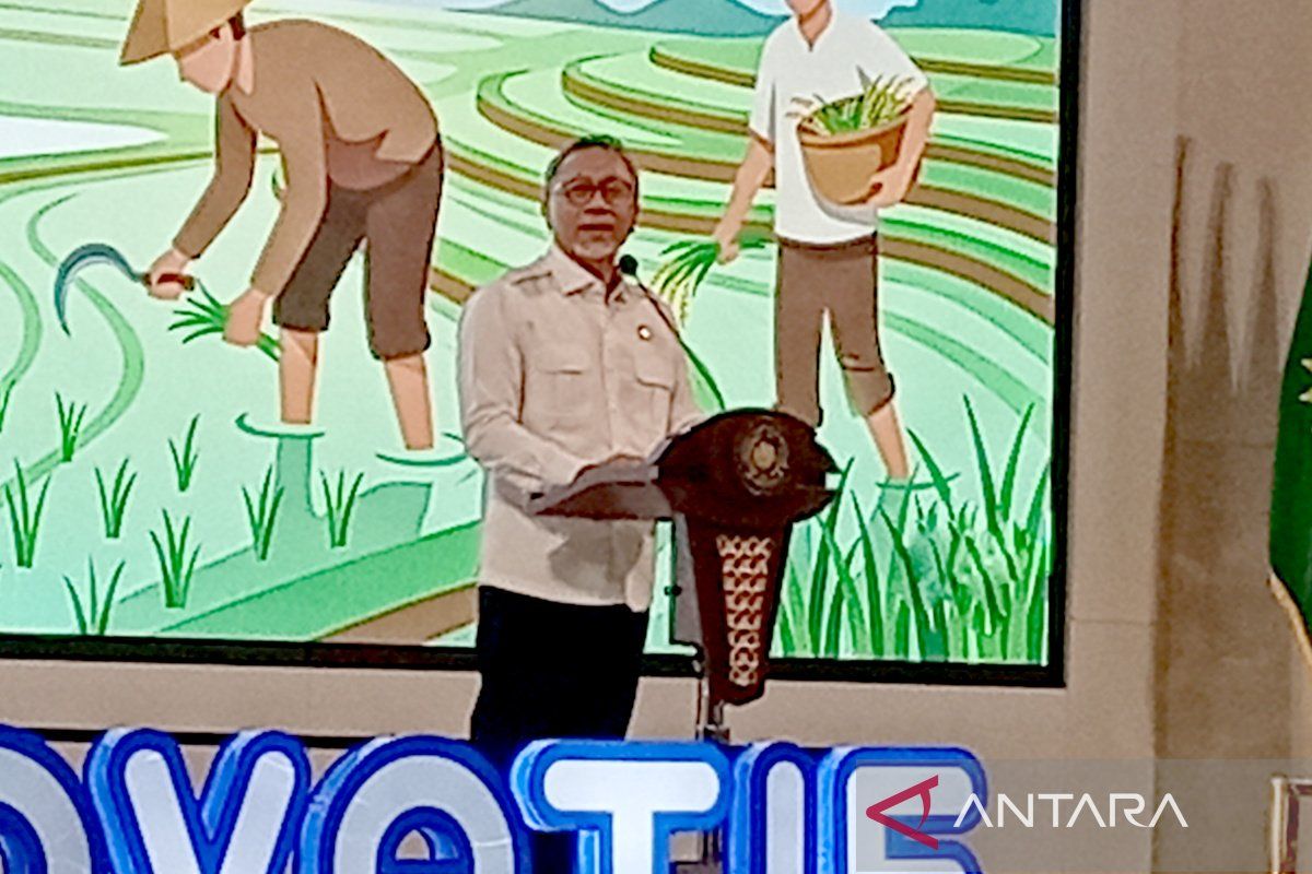 Coordinating Minister for Food Affairs promotes downstream processing and food research on university campuses