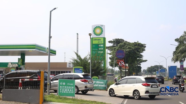 BP Petrol Station Fuel Prices Surge, Diesel at Rp25,560 per Litre