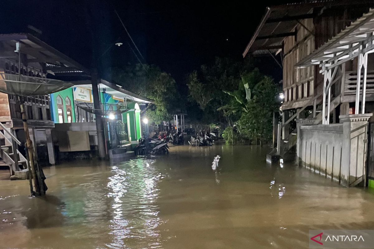15 villages in OKU Regency, South Sumatra, hit by flooding