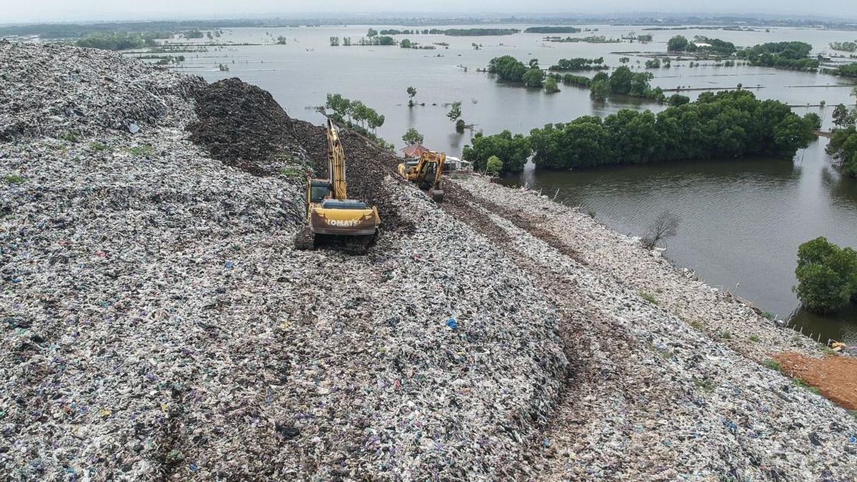 Government Targets Halt to All Open Dumping Landfills This Year