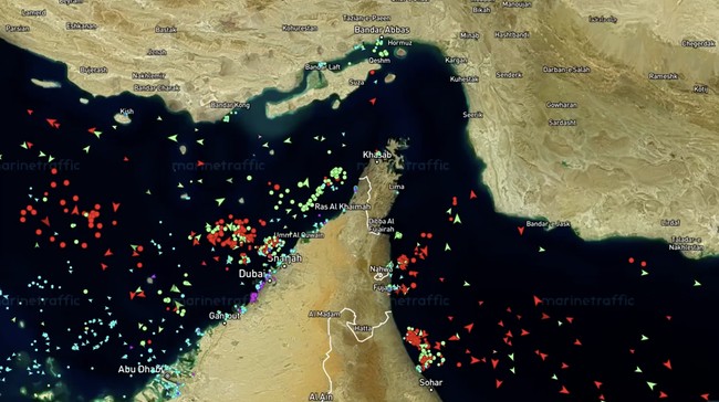 Strait of Hormuz Closed Again, Iran: Trump Talks Too Much