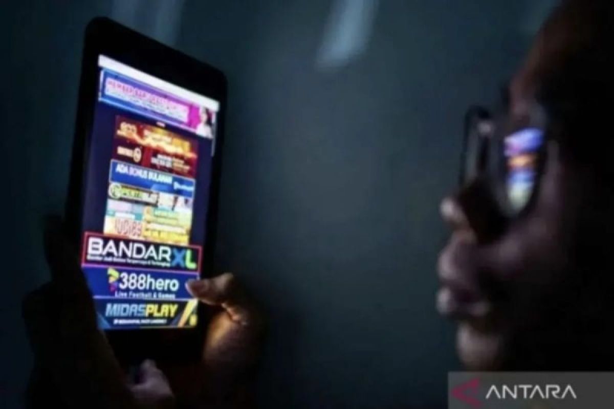 Government removes 4.1 million illegal content items to secure digital space