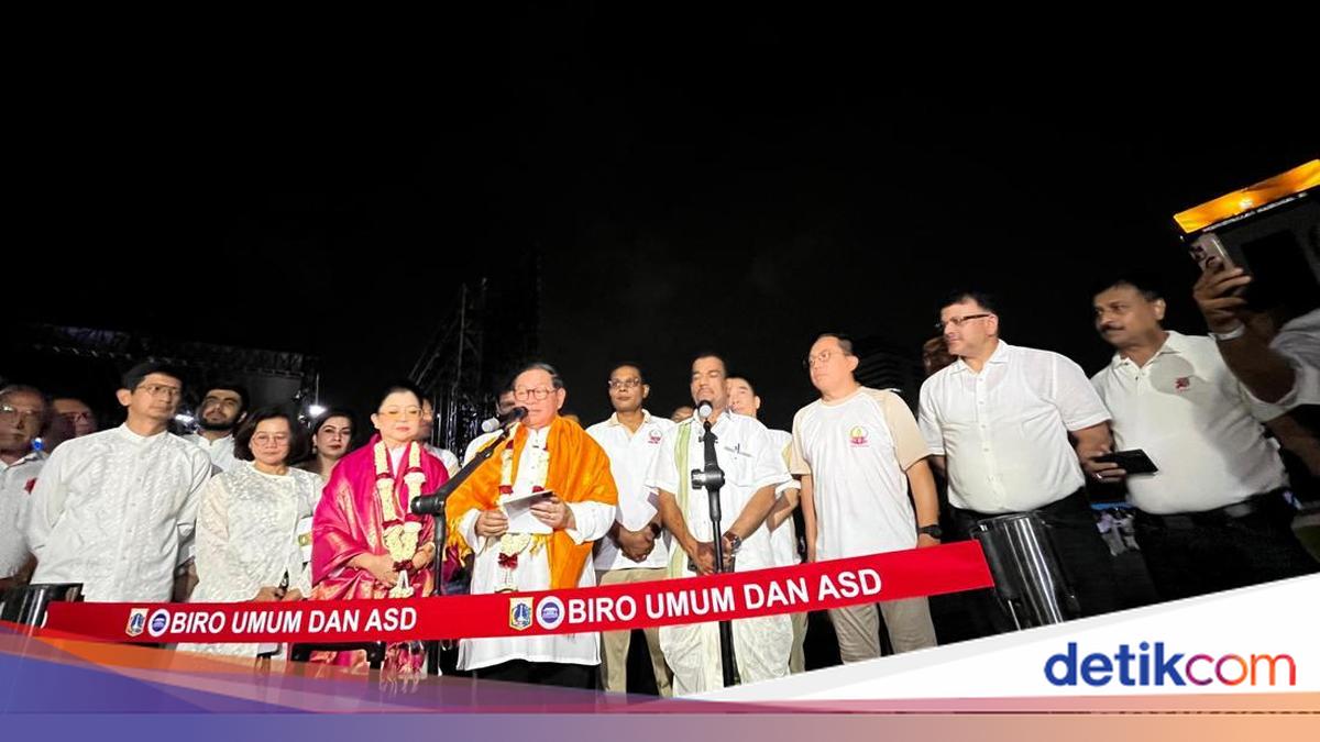 Pramono Attends Sacred Reflection Night at Monas: Peace Must Continue to Be Upheld