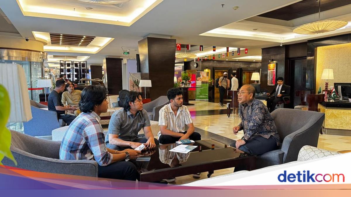 Three Indonesian Seafarers from Chinese Ship Hit by Missile in Arabian Sea Repatriated to Indonesia