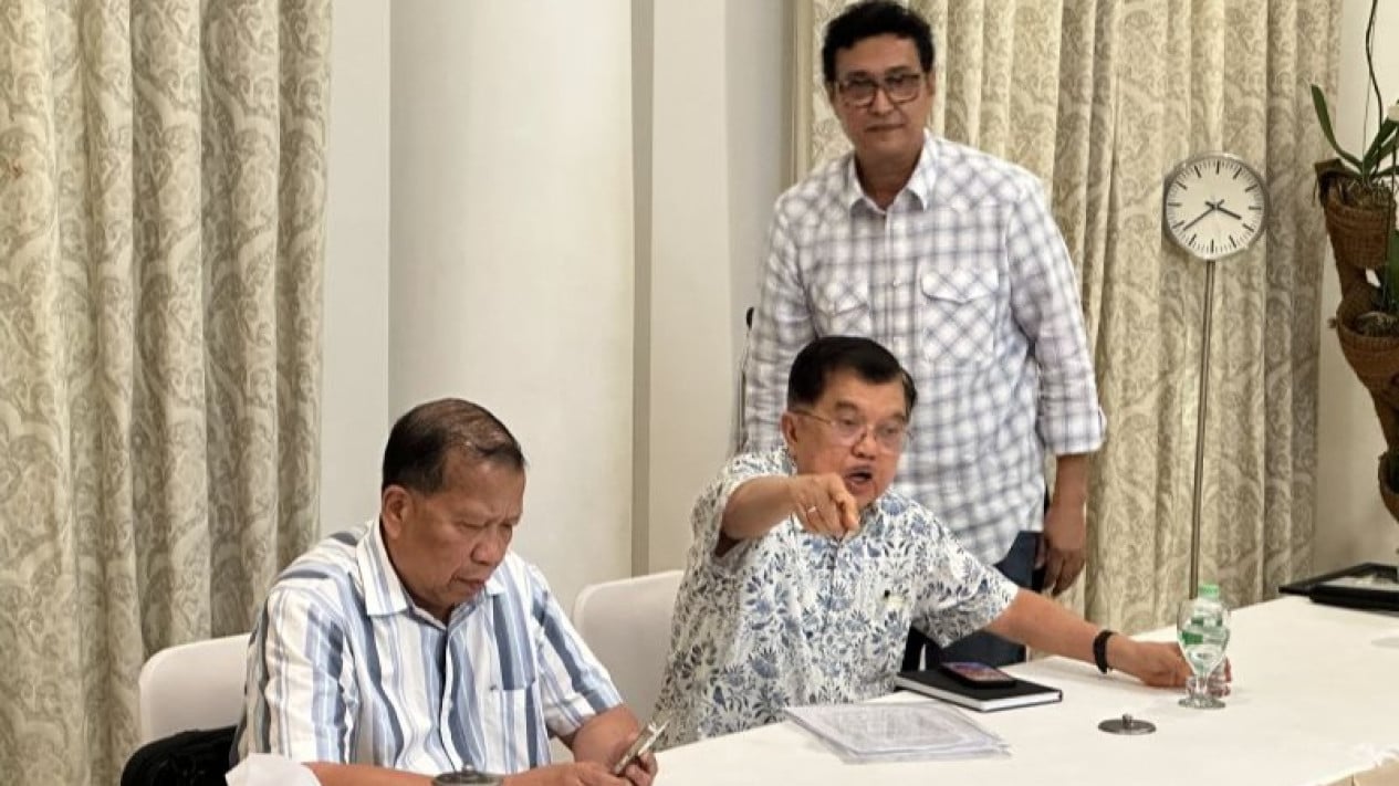 Jusuf Kalla Gives Advice to Jokowi on Degree Certificate: Why Not Show It?