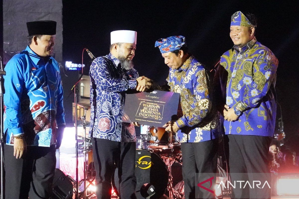 Bengkulu City Government Receives WBTB Award for Bay Tat Cuisine
