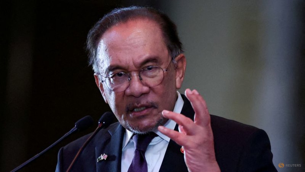 Malaysia joins growing number of Southeast Asian countries seeking to secure Russian oil