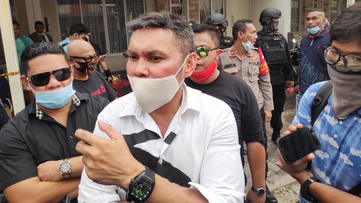 Two Suspects in Stabbing of Golkar Southeast Maluku Chairman Nus Kei Arrested