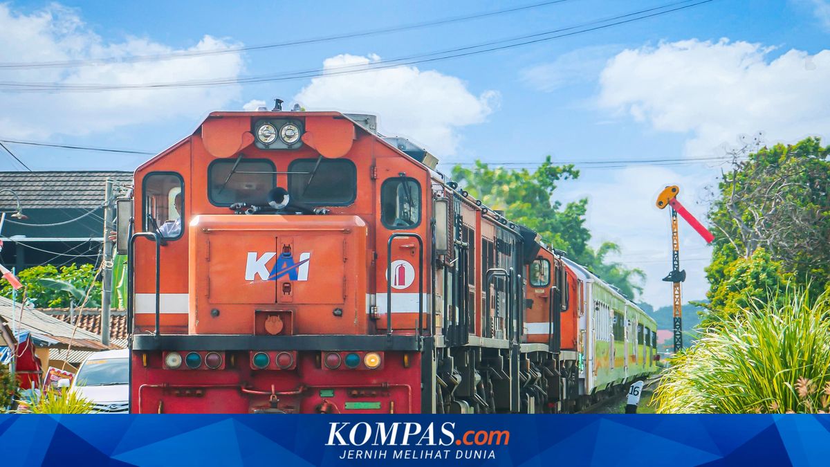 KA Rajabasa, Sumatra's Longest Route Train, Fares Rp 32,000 - jawawa