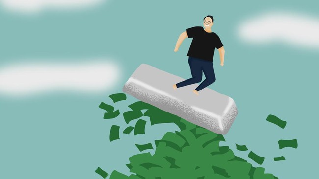 Robert Kiyosaki Says These 3 Assets Are Essential to Own During World War