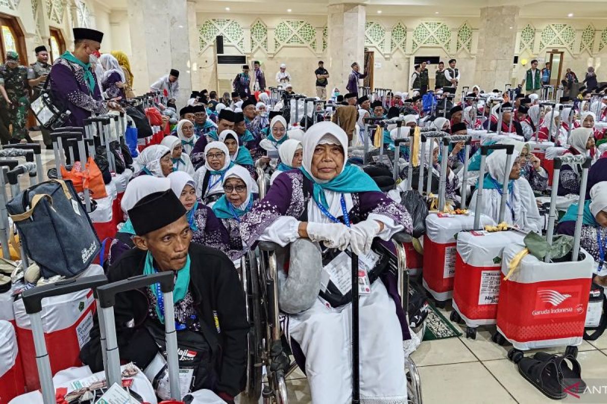 Tangerang Hajj Ministry records 214 pilgrims cancelling their hajj departure