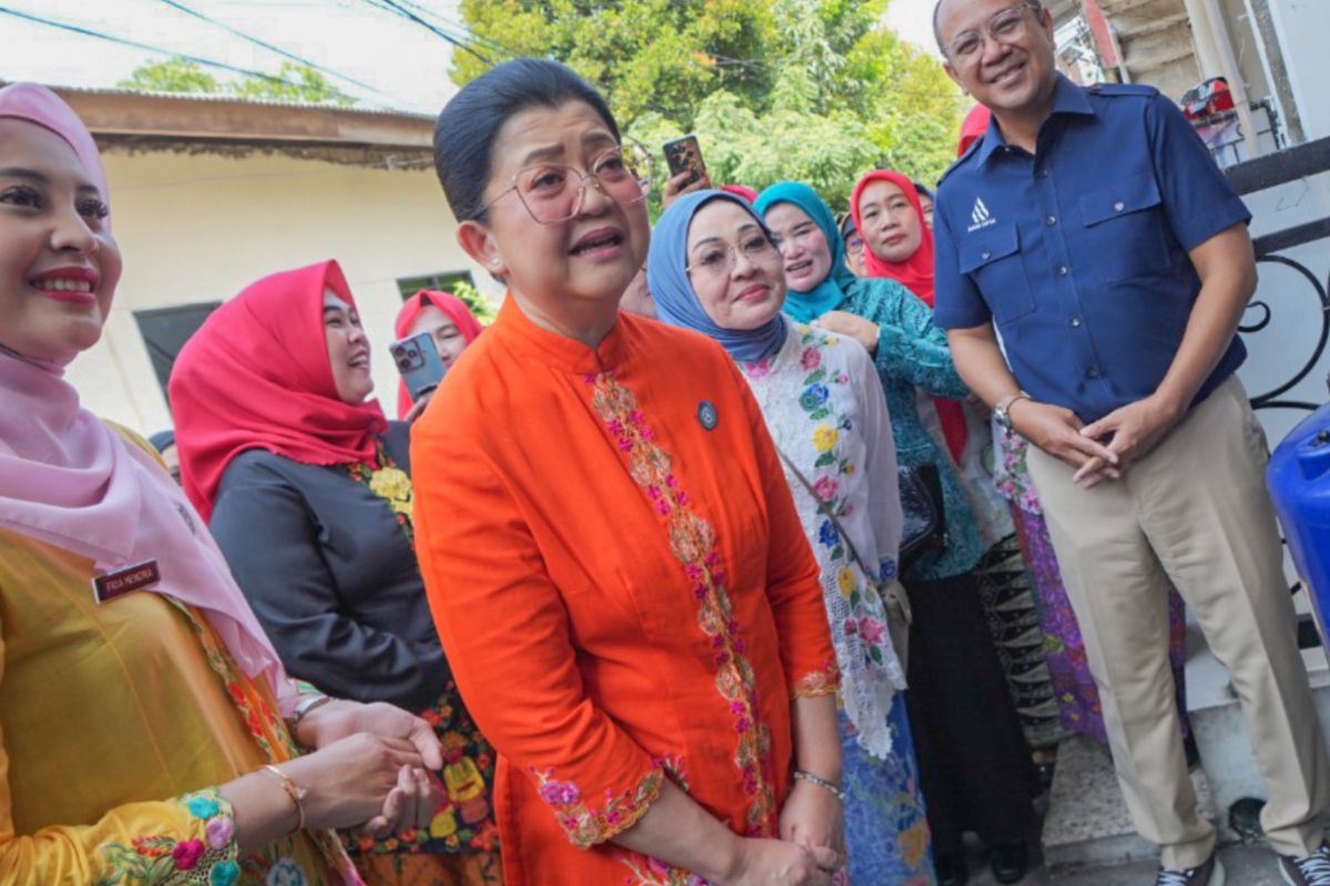 PAM Jaya Distributes Free Water Tanks to Koja Residents to Ensure Water Availability