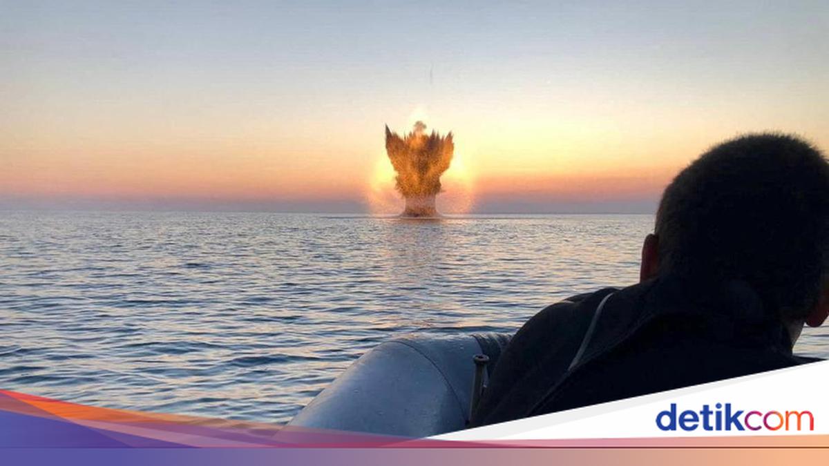 Threat of Mines in the Strait of Hormuz: How Dangerous Is It?
