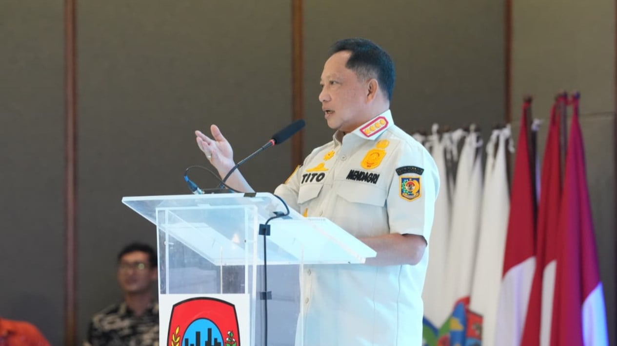 Interior Minister Tito Urges Regional Heads to Strengthen Preparedness Against Inflation and Global Crises