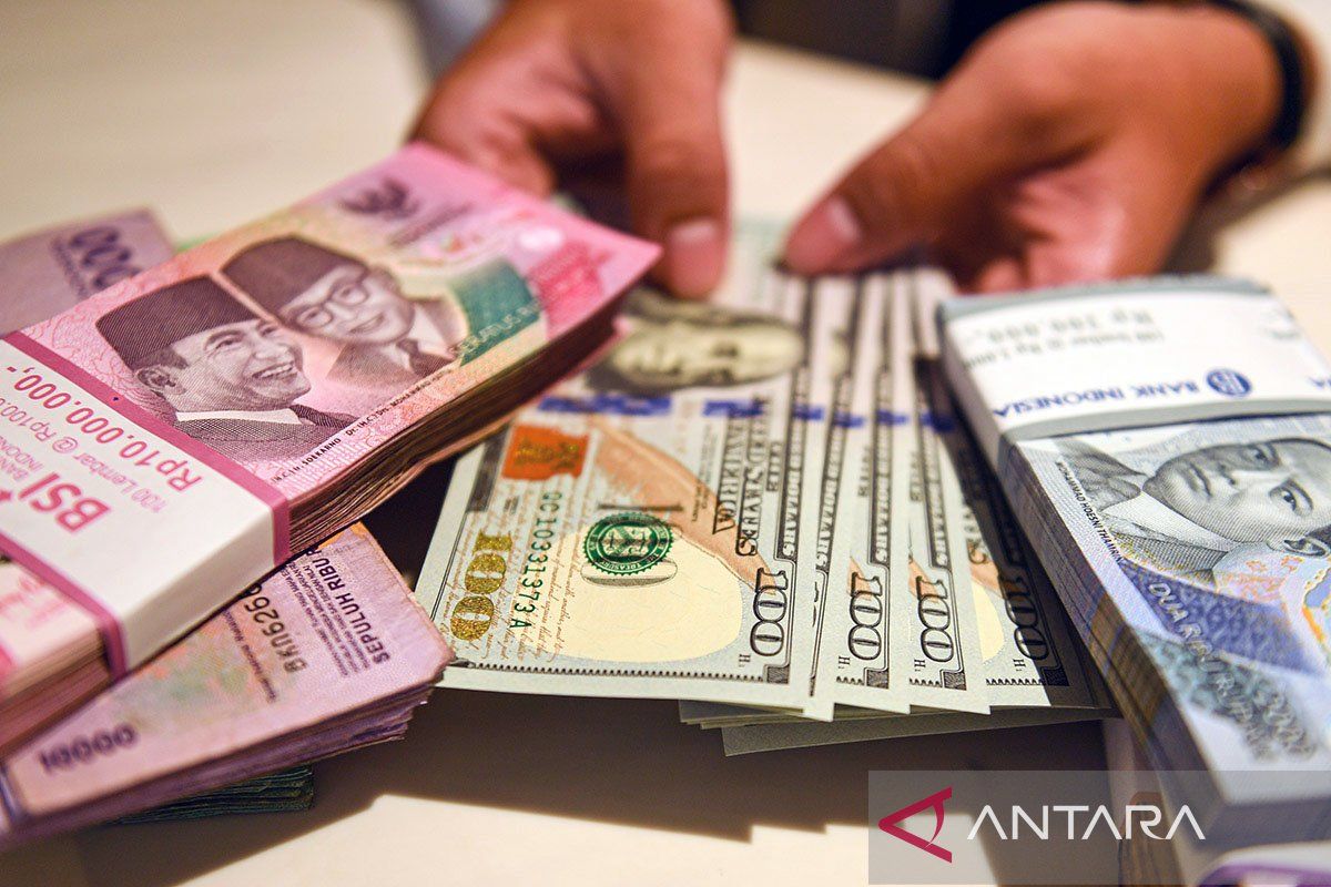 Rupiah strengthens influenced by short-term stabilisation factors