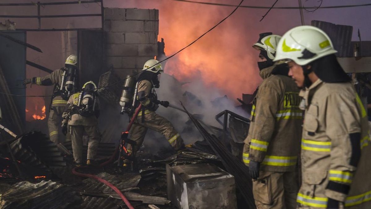 Fire at Ministry of Home Affairs Building in South Jakarta, 2 Employees Injured