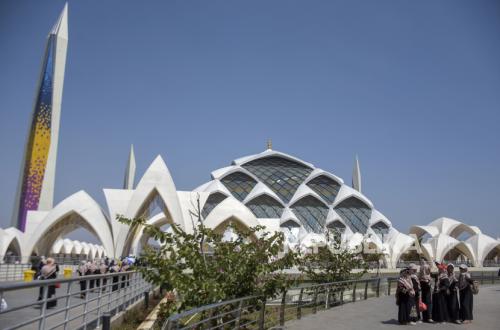 Rp 22 Billion Allocated for Cleaning Staff at Al Jabbar Mosque: KDM's Explanation