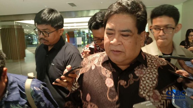 US Dollar Breaches Rp17,000, Toyota Boss References 98 Crisis - Says This