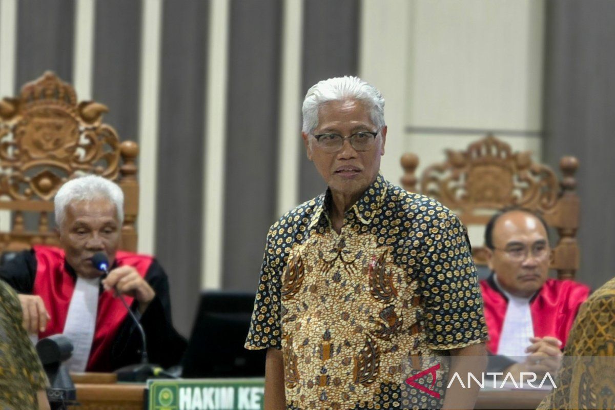 Former Bank Jateng CEO Demanded 10 Years in Sritex Corruption Case