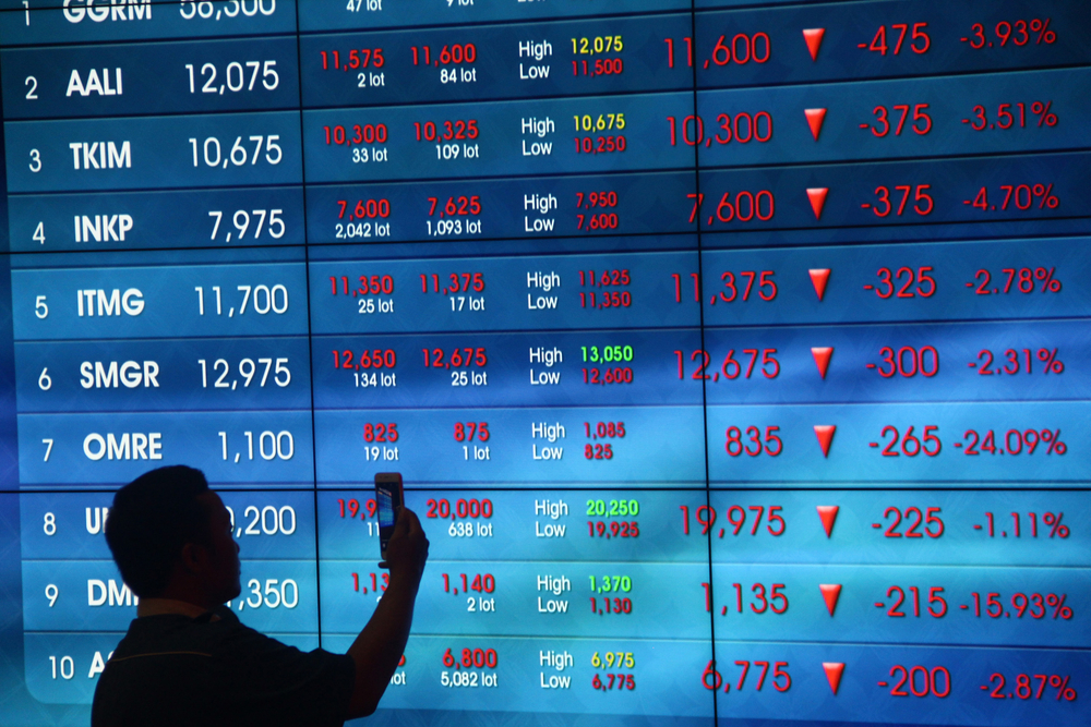 BULL Director Accumulates 17 Million Shares in One Week, Wong Kevin's Ownership Reaches 2.12%