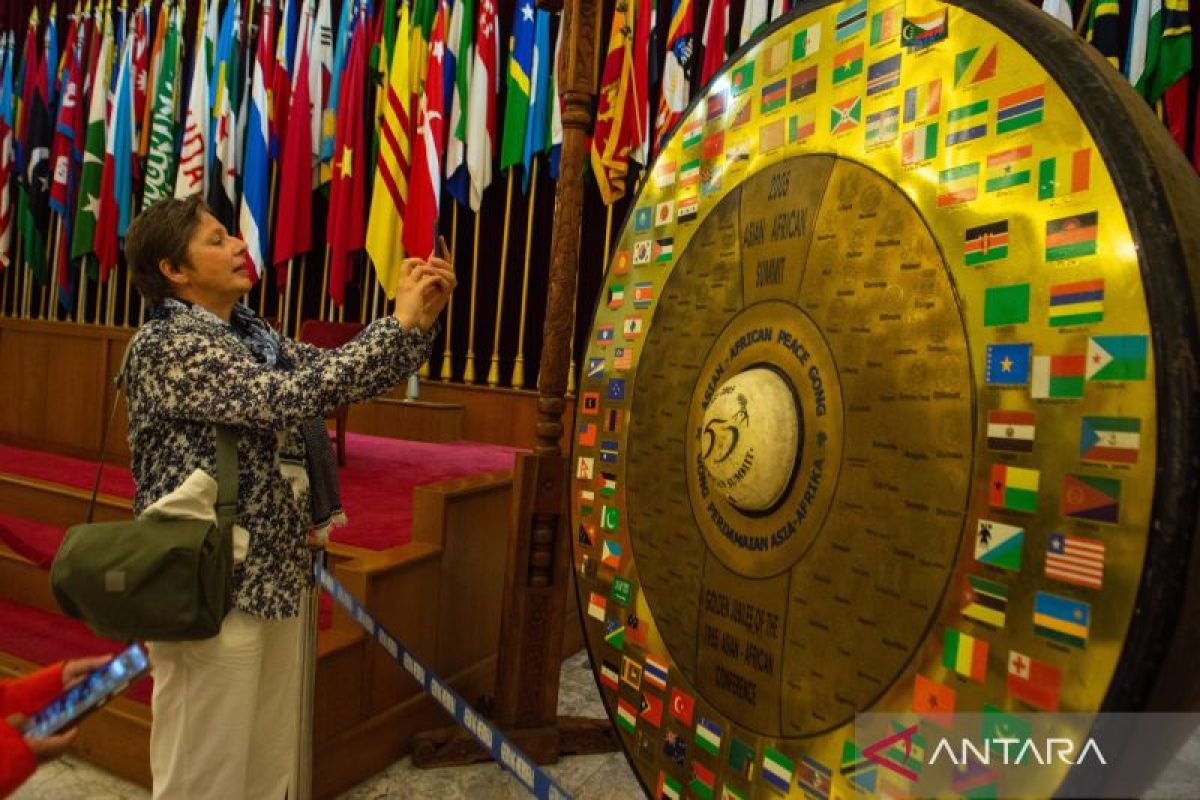 Analyst: Indonesia Strengthens Global Diplomacy through KAA Legacy