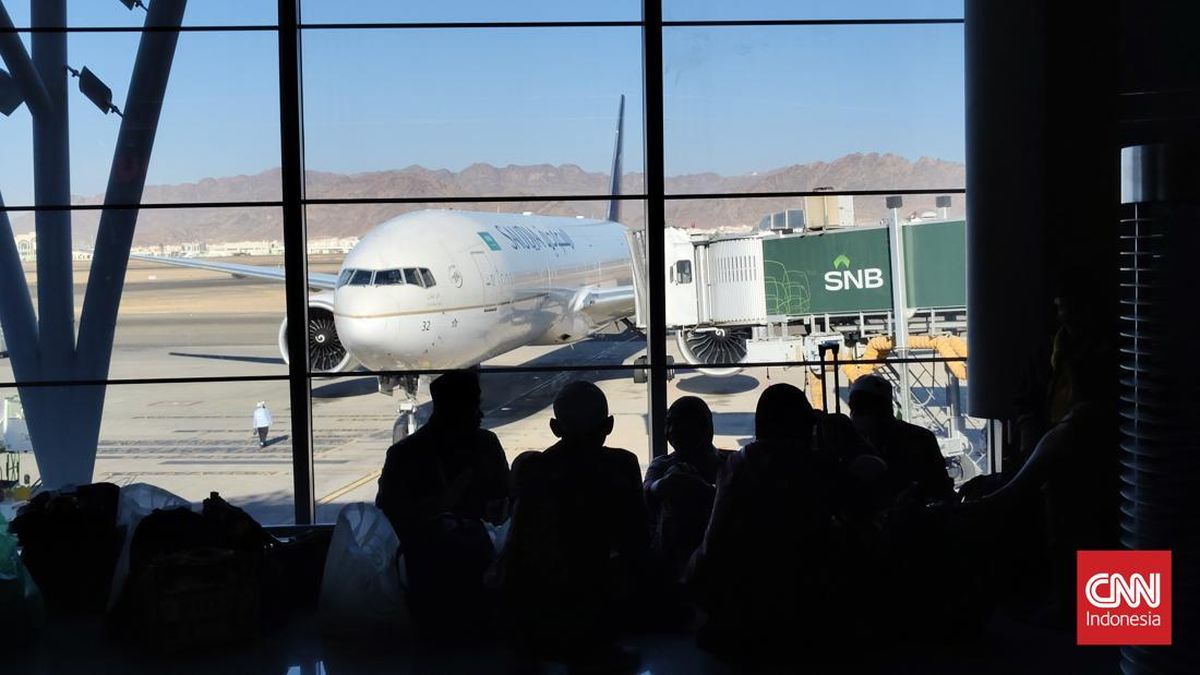 8 Prospective Pilgrims Using Non-Hajj Visas Thwarted at Soekarno-Hatta Airport