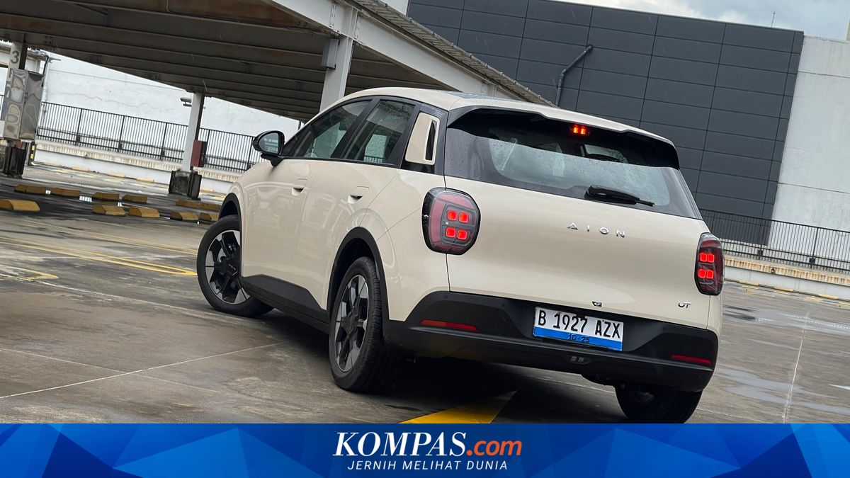 Fuel Price Hike Becomes a Boost for Electric Vehicles