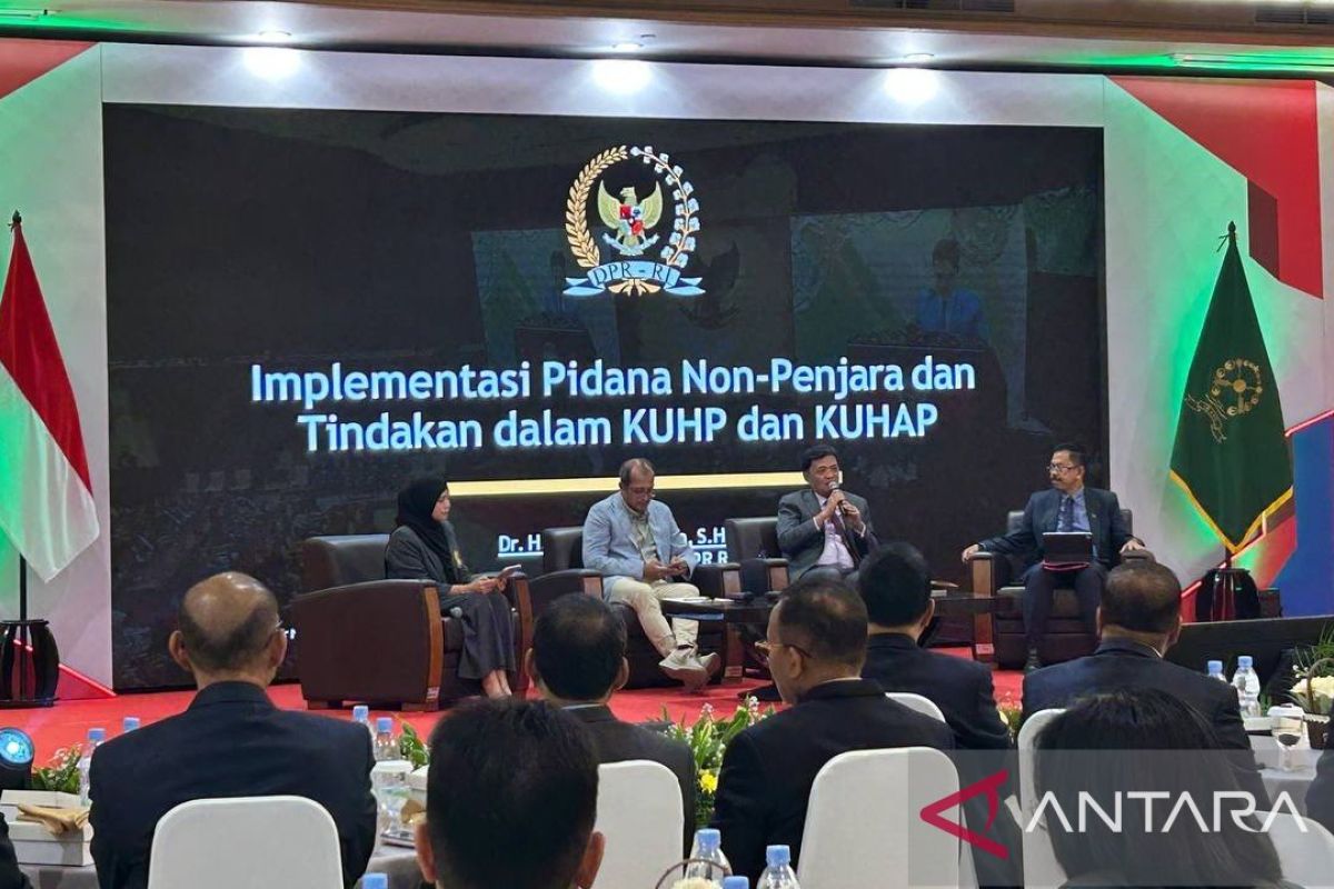 Habiburokhman: Judges' Position Bill to Be Discussed and Passed Soon