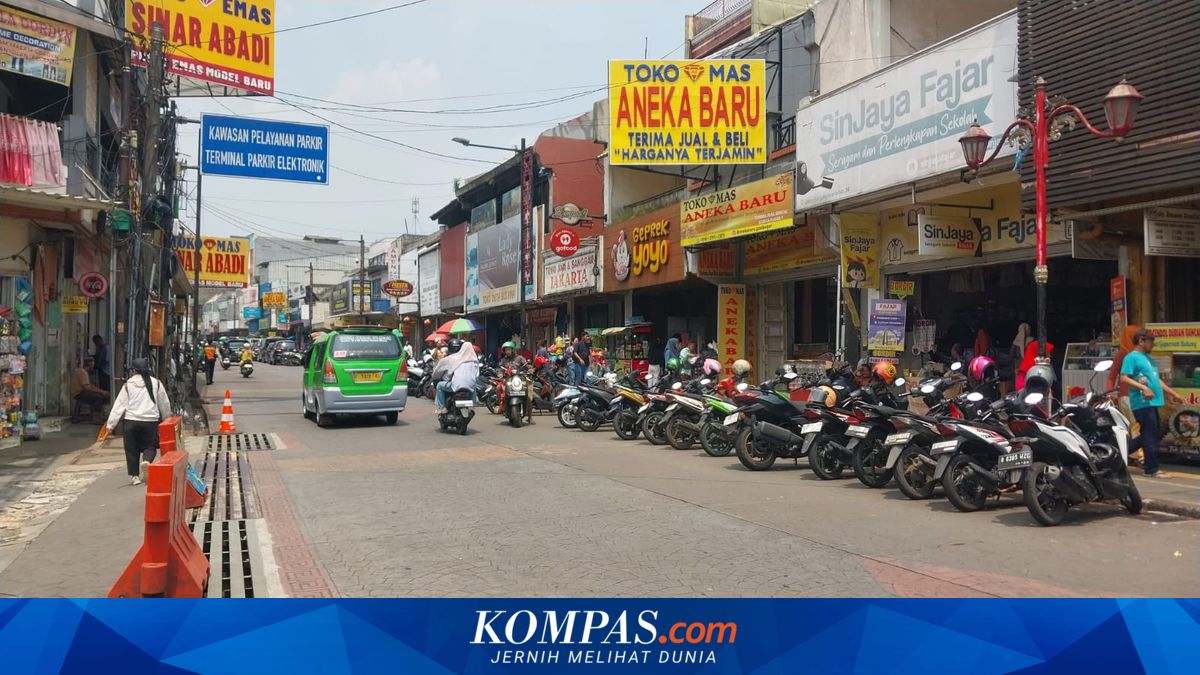Parking Relocated to the Right Side of Suryakencana Road, Drivers Admit Feeling Awkward