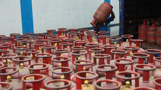 Both Prices Rising: Is LPG More Expensive in India or Indonesia?