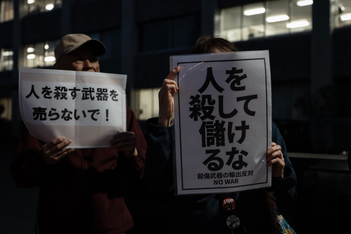Japan officially relaxes arms export rules