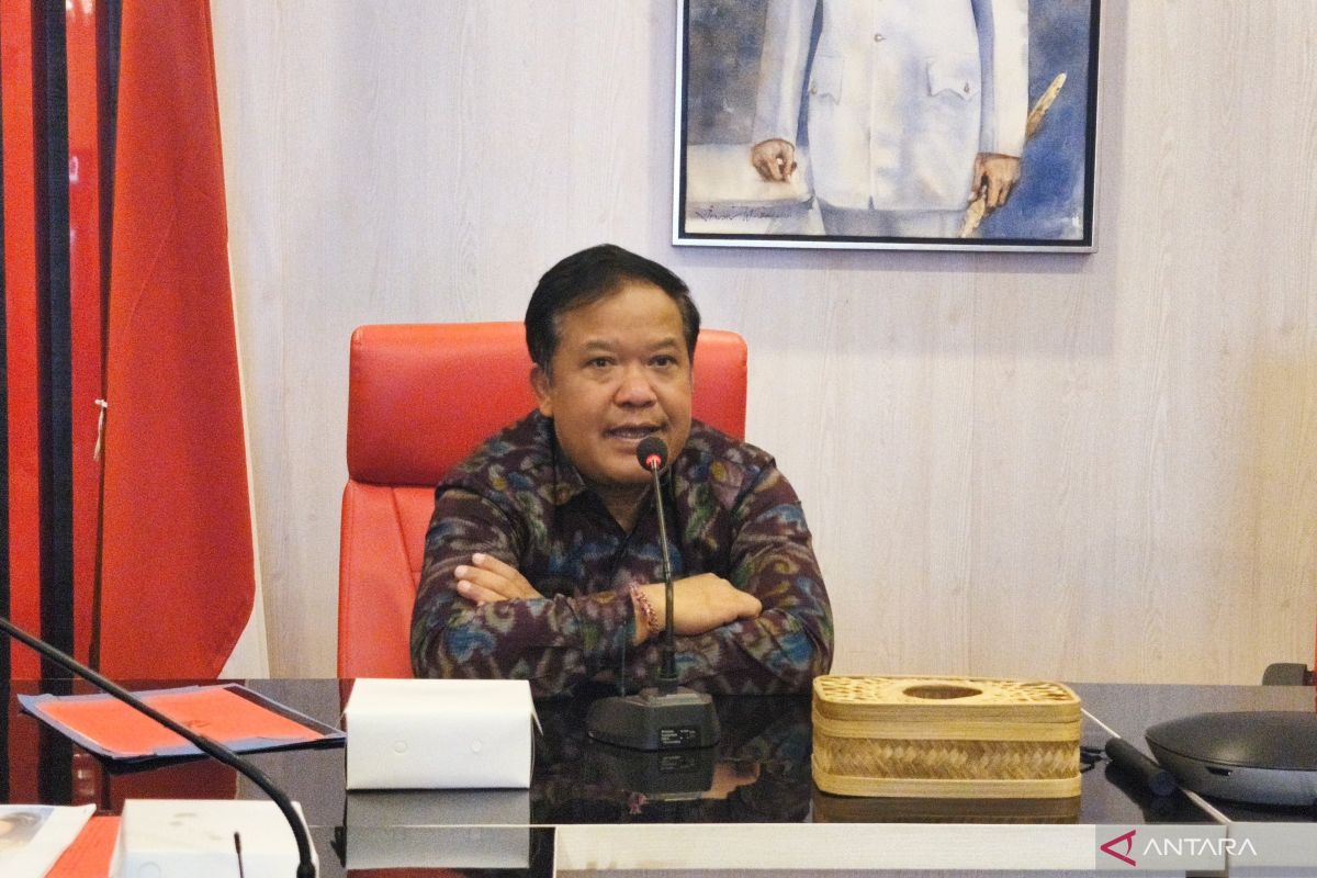 Bangli Regent Emphasises Integration of Business Permits and BPJS Employment Insurance