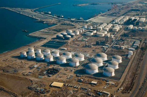 Iranian Media Report: IRGC Weighs Attack on Three Vital Oil Infrastructures in Saudi Arabia