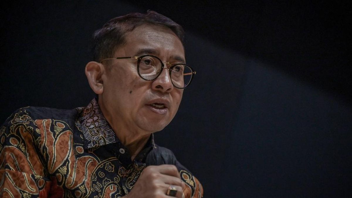 Administrative Court Rejects Lawsuit Over Fadli Zon's Statements on 1998 Rapes