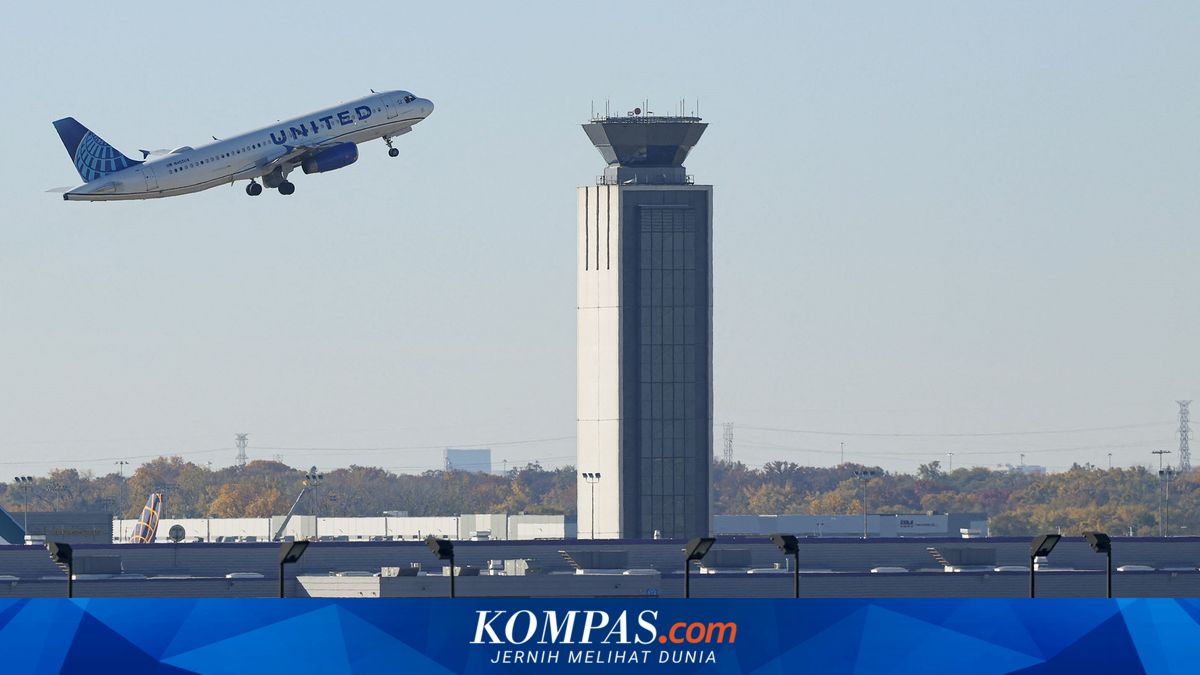 United Airlines Cuts 2026 Performance Forecast Due to Surge in Fuel Costs
