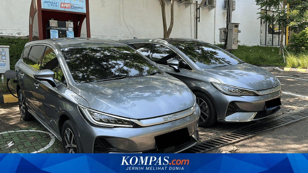 Additional Annual Costs for Electric Vehicles Based on the Latest Regulations