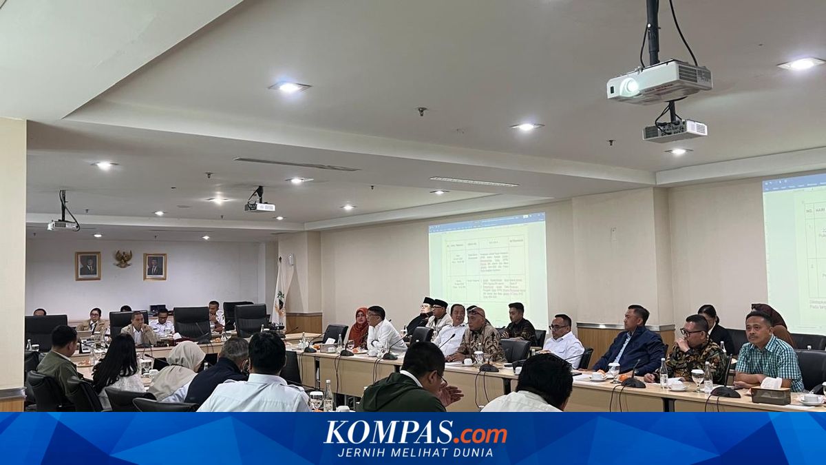 DPRD DKI Jakarta Bamus Meeting Prolonged by Disputes Over PDIP Training and Governor's Working Visit