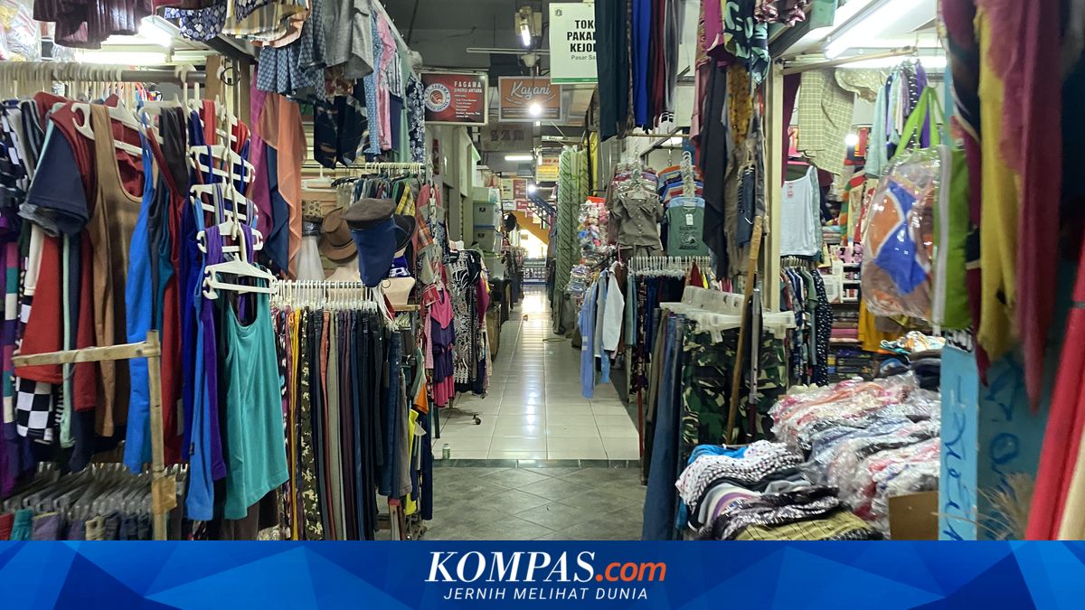 The Trail of Pasar Santa's Golden Era: From a Vibrant Creative Space to Silent Corridors