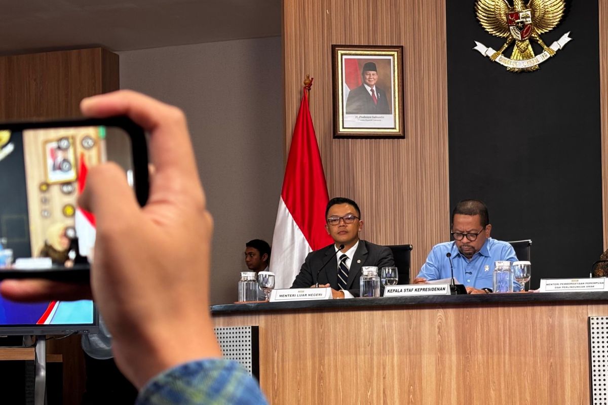 Foreign Minister assures that US "overflight access" is still under discussion