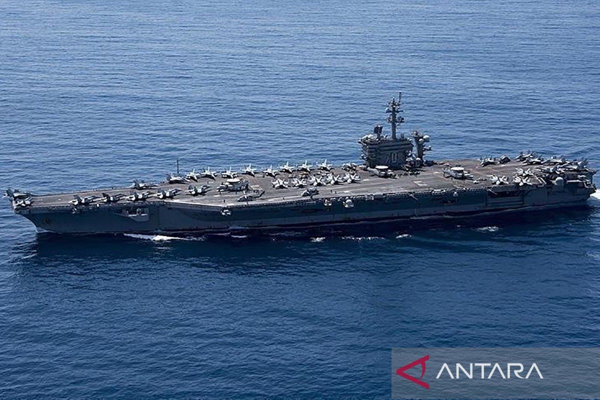 Foreign Minister: US Ship in Malacca Strait Part of Freedom of Navigation